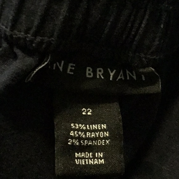 Lane Bryant linen pants with spandex - Picture 3 of 3